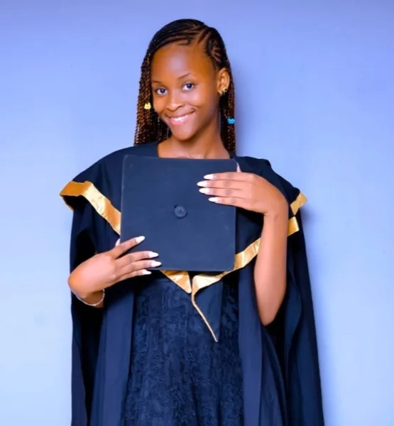 Glory Jamson Mwandunga